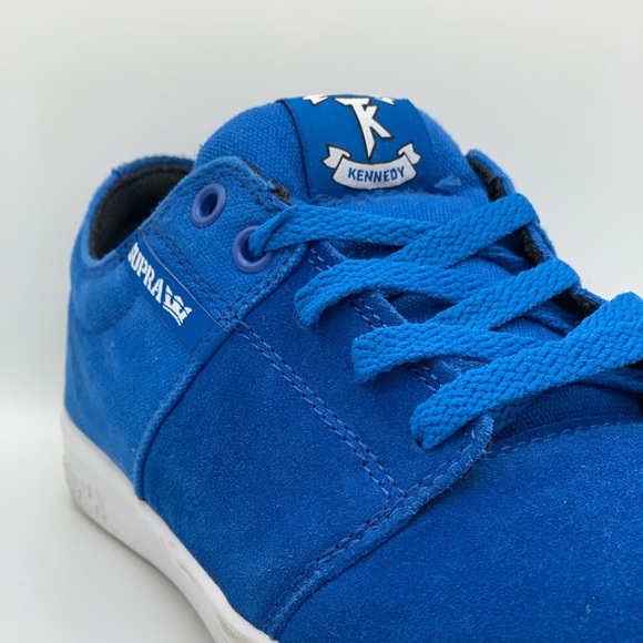 Skate shoes - Picture 1 of 2
